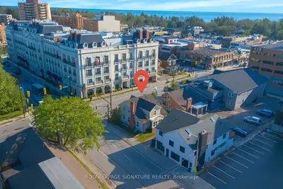 140 Trafalgar Road, Oakville, On L6j 3g5