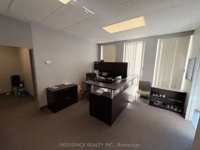 3230 Wharton Way, Mississauga, On L4x 2c1