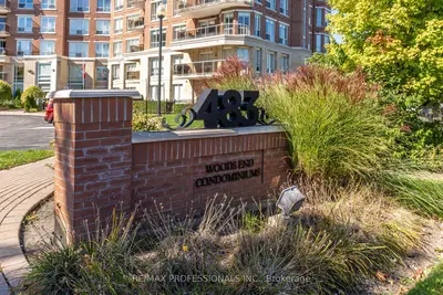 483 Faith Drive 402, Mississauga, On L5r 0a1