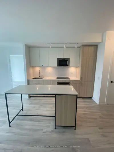 220 Missinnihe Way 1009, Mississauga, On L5h 1g5