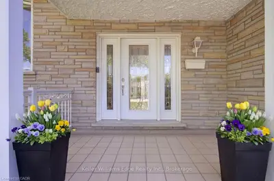 2344 Brinell Avenue, Burlington, On L7r 3p5