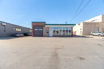 34 Rivalda Road E, Toronto, On M9m 2m3