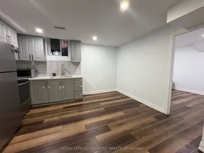 6278 Lavery Court Bsmt, Mississauga, On L5n 3g2