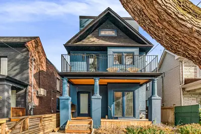 61 Edwin Avenue Upper, Toronto, On M6p 3z5