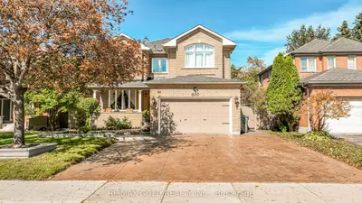 690 Peter Robertson Boulevard, Brampton, On L6r 1l7