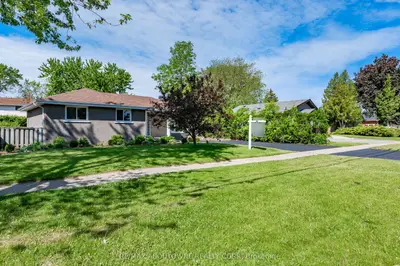 388 APPLEBY Line, Burlington, ON L7L 2X8