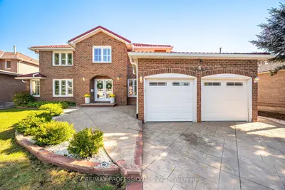 4 Mcfadden Drive, Brampton, On L6z 3h4