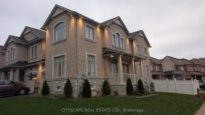 5567 Oscar Peterson Boulevard, Mississauga, On L5m 0v6