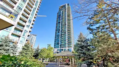 3515 Kariya Drive 2708, Mississauga, On L5b 0c1