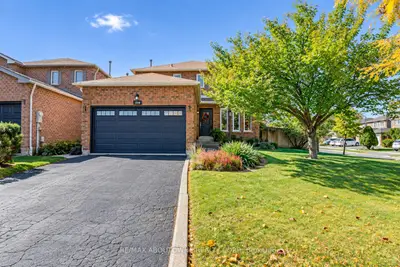 3668 Colonial Drive, Mississauga, On L5l 4n7