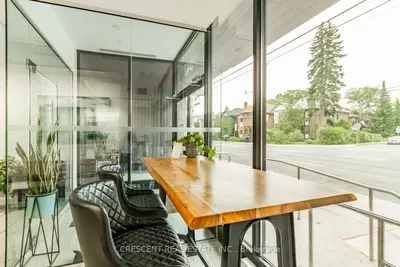 347 Jane Street Hot Desk, Toronto, On M6s 3z3