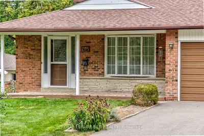 115 Meadowvale Court, Caledon, On L7e 3h3