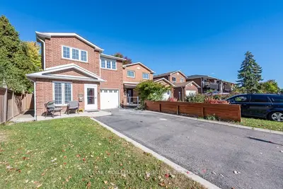41 Trewartha Crescent, Brampton, On L6z 1x3