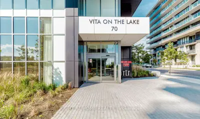 70 Annie Craig Drive W 413, Toronto, On M8v 0g2