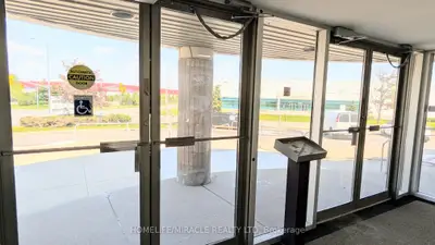 6660 Kennedy Road 203, Mississauga, On L5t 2m9