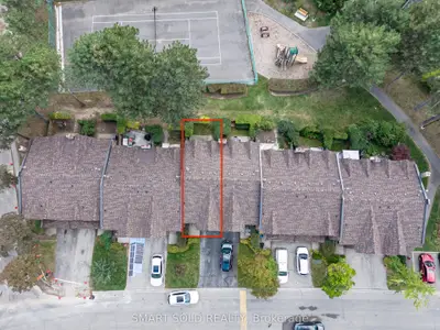 2120 Rathburn Road E 32, Mississauga, On L4w 2s8