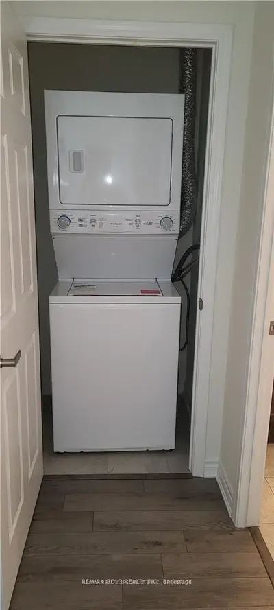 200 Lagerfeld Drive 117, Brampton, On L7a 5g5