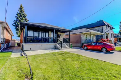 37 Bentworth Avenue 2, Toronto, On M6a 1p1