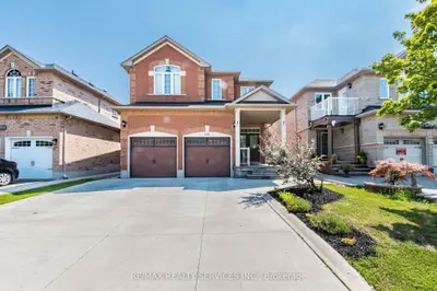 151 Fairhill Avenue, Brampton, On L7a 2j4