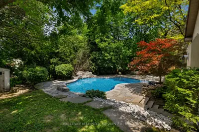 1387 Willowdown Road, Oakville, On L6l 1x2