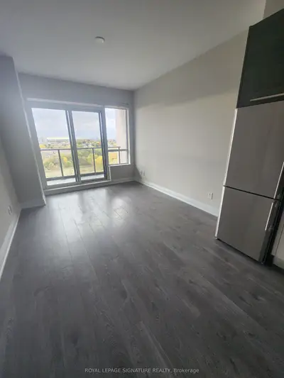 36 Park Lawn Road 1104, Toronto, On M8v 0e5