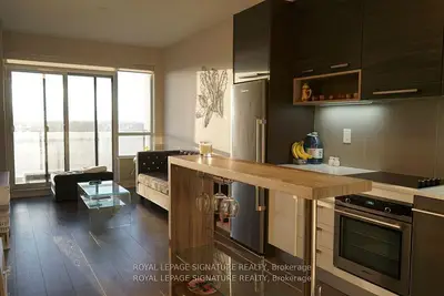36 Park Lawn Road 1104, Toronto, On M8v 0e5