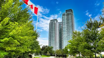2200 Lakeshore Boulevard W 1008, Toronto, On M8v 1a4