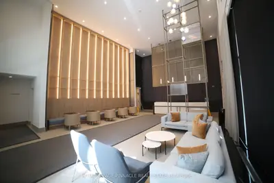 4130 Parkside Village Drive 2503, Mississauga, On L5b 0l7