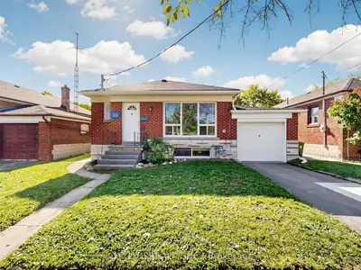 35 Macdonald Avenue Basement, Toronto, On M9n 2e3