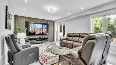 82 Penbridge Circle, Brampton, On L7a 2r1
