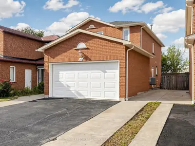 1125 Ivandale Drive, Mississauga, On L5v 1a9