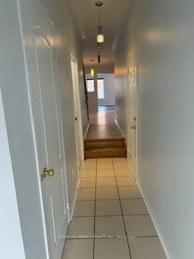 75 Crystalview Crescent, Brampton, On L6p 2s3