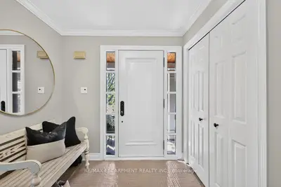 126 Wanita Road, Mississauga, On L5g 1b8
