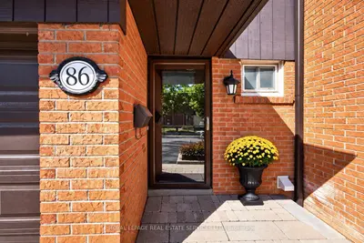 1951 Rathburn Road E 86, Mississauga, On L4w 2n9
