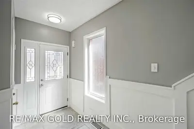 9 Blue Lake Avenue, Brampton, On L6x 4w1