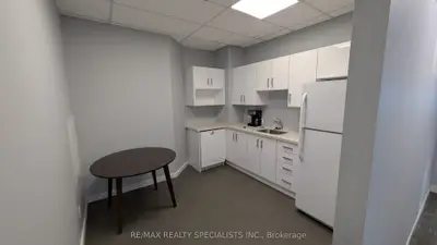 4310 Sherwoodtowne Boulevard 400, Mississauga, On L4z 4c4