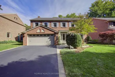 3523 Kingbird Court, Mississauga, On L5l 2p9