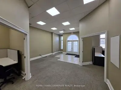 1525 Cornwall Road 26, Oakville, On L6j 0b2
