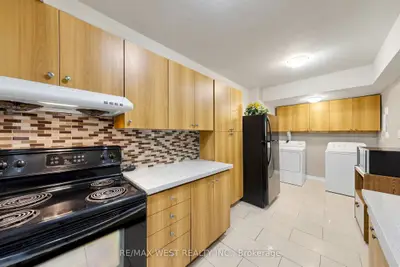 370 Dixon Road 102, Toronto, On M9r 1t2