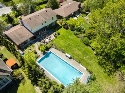 865 Meadow Wood Road, Mississauga, On L5j 2s7