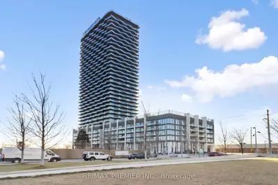 36 Zorra Street 1007, Toronto, On M8z 0g5