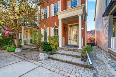 172 ROXTON Road, Oakville, ON L6H 6N1