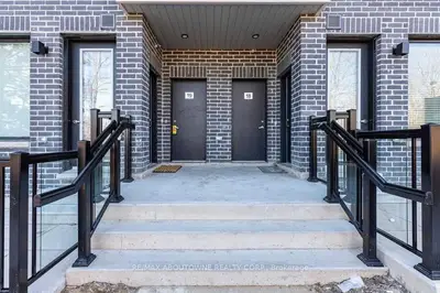 3483 Widdicombe Way 18, Mississauga, On L5l 0b8