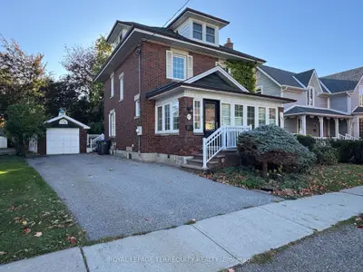 17 Mill Street N, Brampton, On L6x 1s5