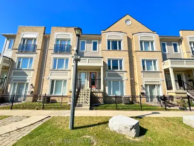 60 Fairwood Circle 136, Brampton, On L6r 0y6