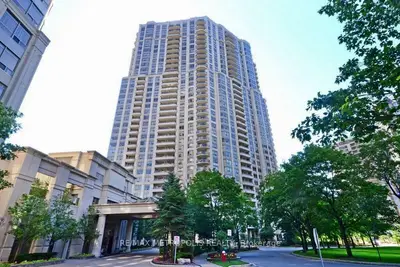 25 Kingsbridge Garden Circle 2612, Mississauga, On L5r 4b1