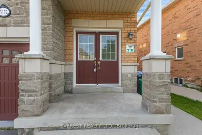 5172 Nestling Grove, Mississauga, On L5m 0l2