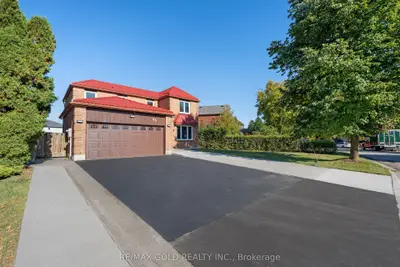 45 Parkside Drive, Brampton, On L6y 2h1