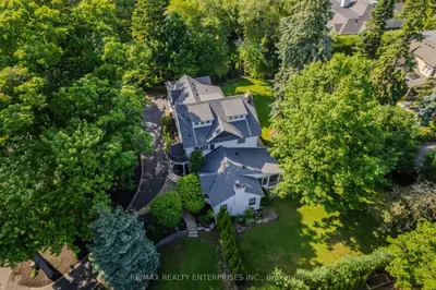 317 Gloucester Avenue, Oakville, On L6j 3w8
