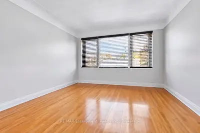 830 Robinson Street 303, Burlington, On L7r 2l5